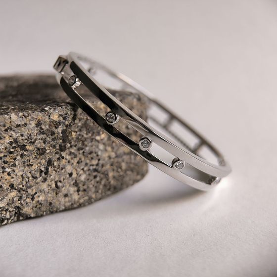 Серебряный браслет с фианитами