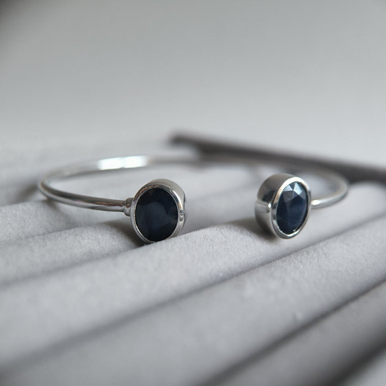 Серебряный браслет с сапфиром 6.438ct