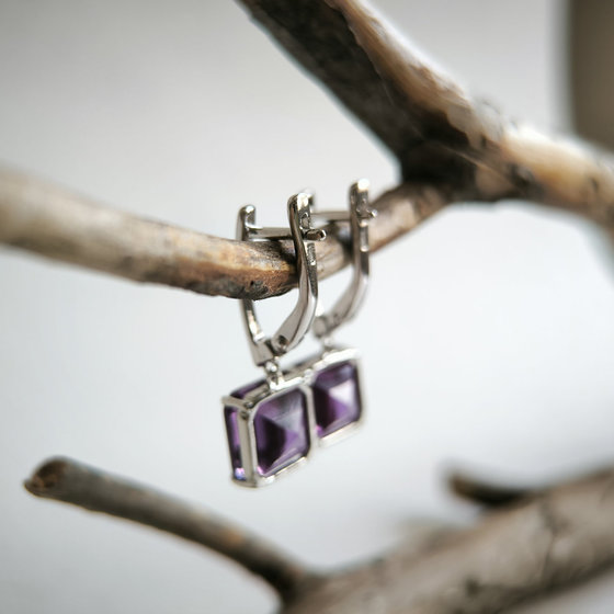 Silver Earrings with Alexandrite (12.55 ct)