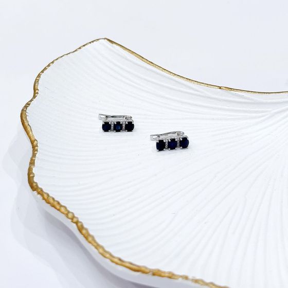 Серебряные серьги с сапфиром, фианитами