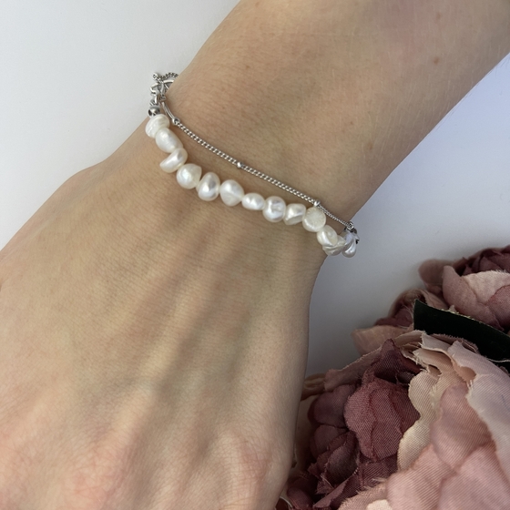 Серебряный браслет с жемчугом барочным