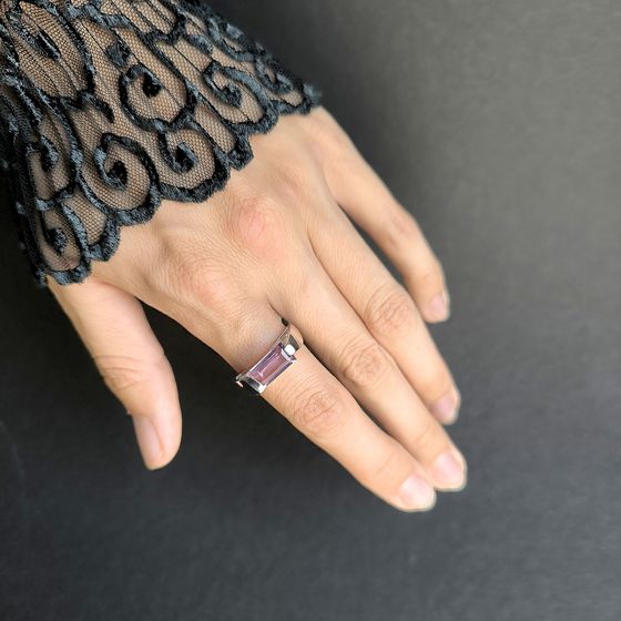 Серебряное кольцо с аметистом 2.491ct