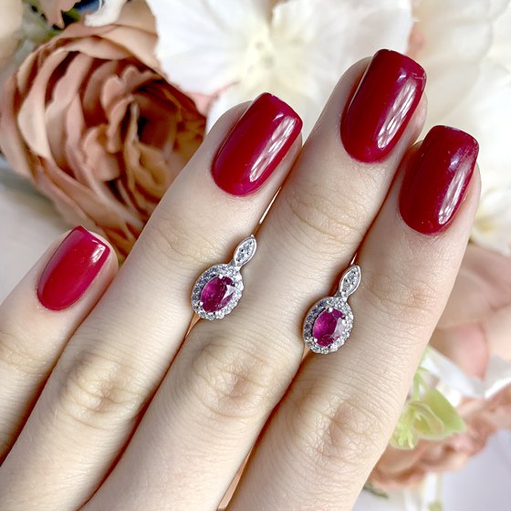 Серебряные серьги с рубином 1.713ct
