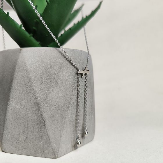 Silver necklace without stones