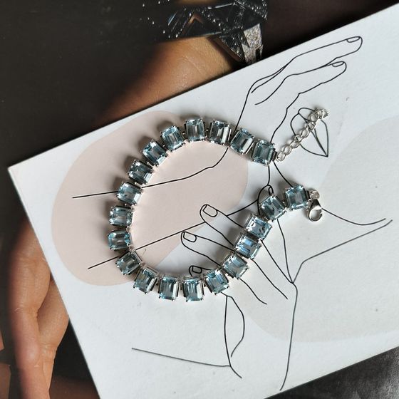 Серебряный браслет с топазом 24.425ct