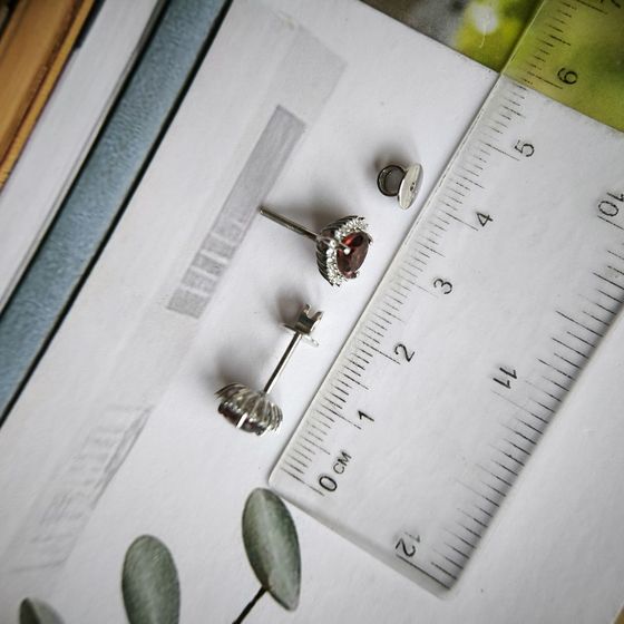 Серебряные серьги с гранатом 2.323ct