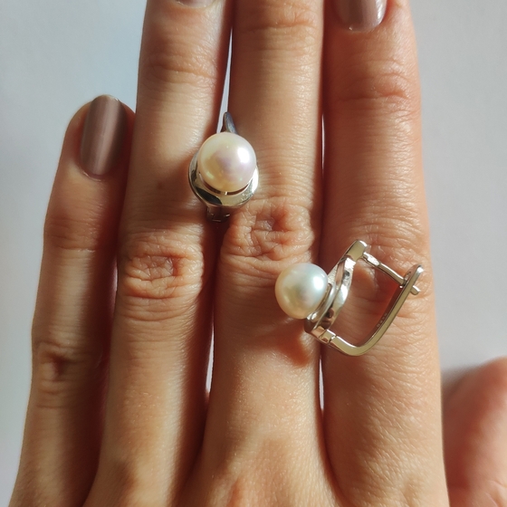 Серебряные серьги с жемчугом 4.75ct