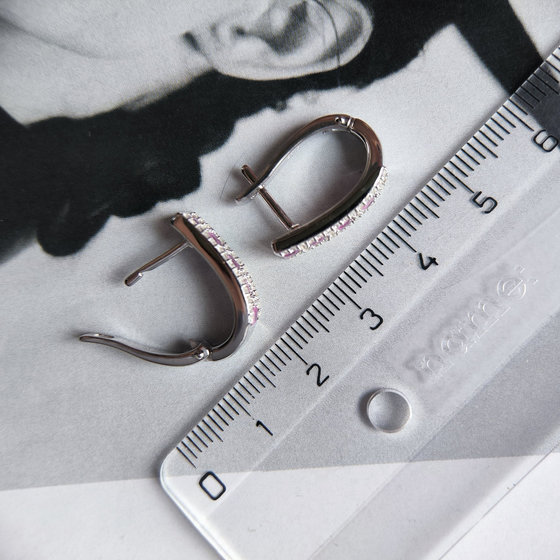 Серебряные серьги с рубином 1.455ct, фианитами