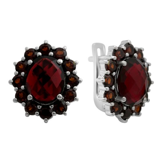 Silver earrings with a 8.014ct nano garnet