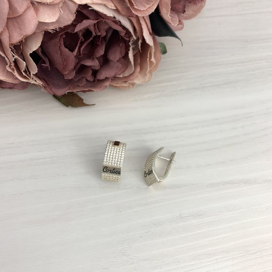 Серебряные серьги с фианитами