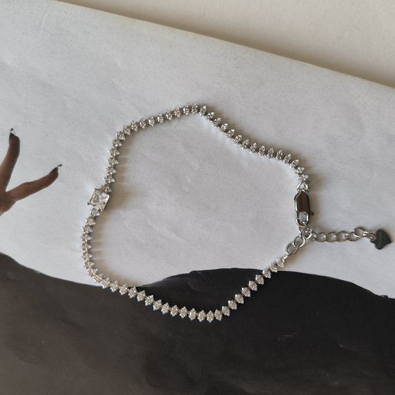 Серебряный браслет с фианитами