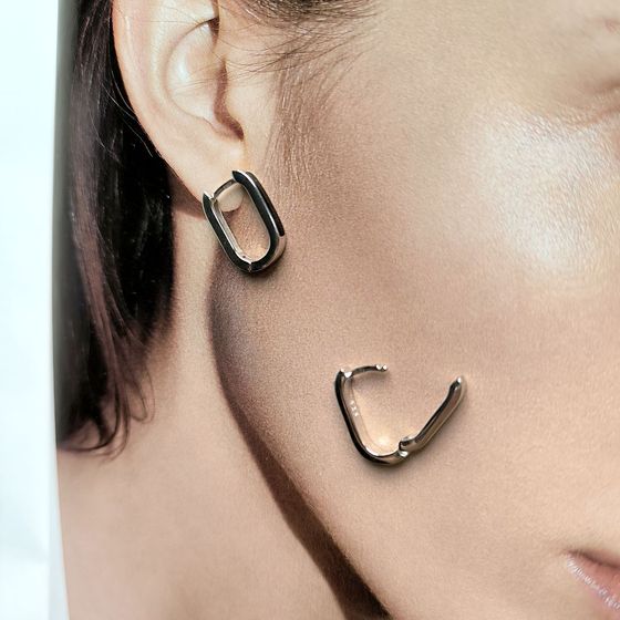 Серебряные серьги с емаллю