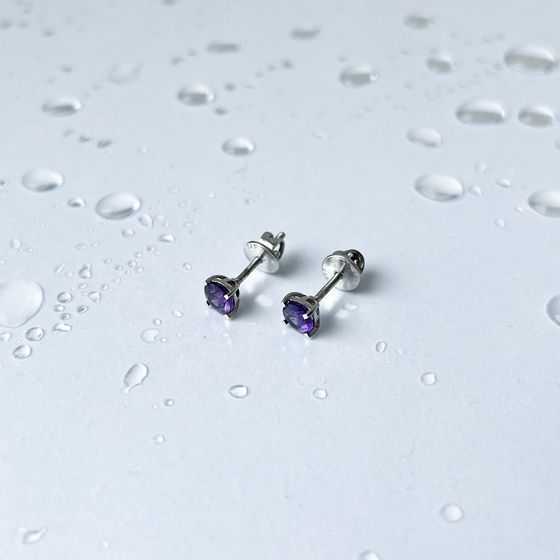 Silver earrings with amethyst