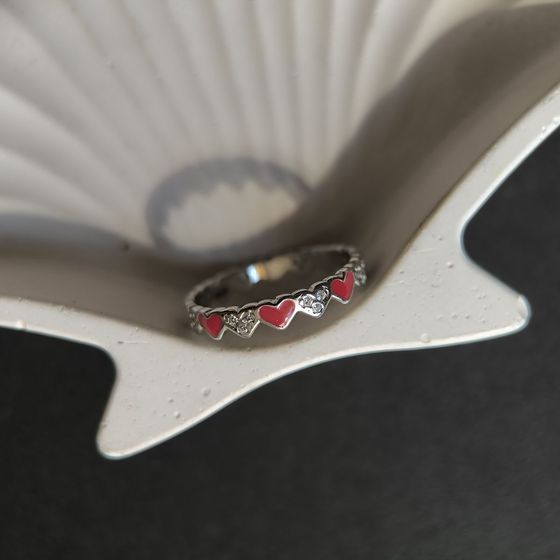 Серебряное кольцо с емаллю, фианитами