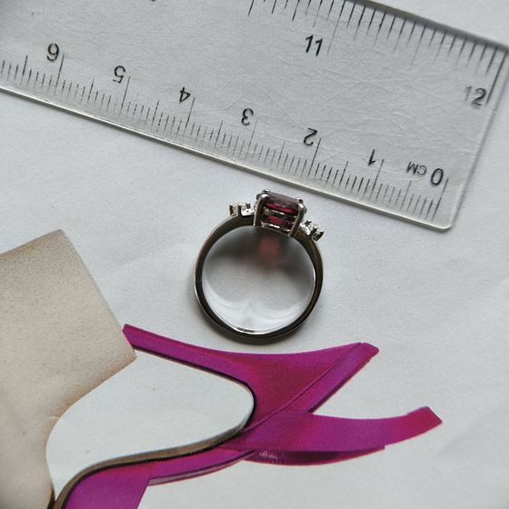 Sterling silver ring with nano 1.655ct garnet