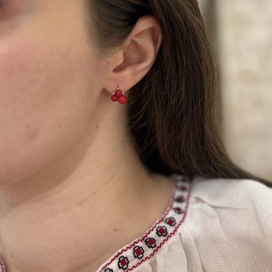Silver earrings with coral