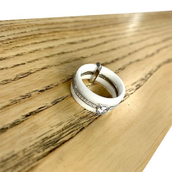 Silver ring with ceramics