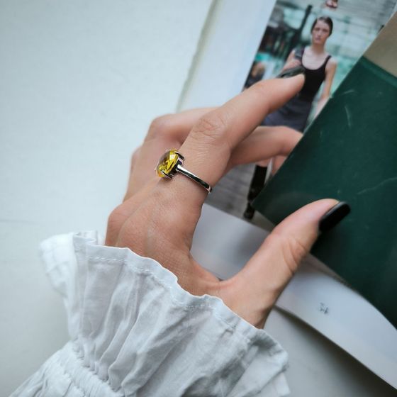 Серебряное кольцо с цитрином nano 3.95ct