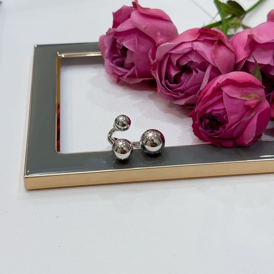 Silver ring without stones