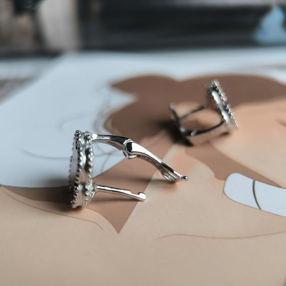 Серебряные серьги с агатом