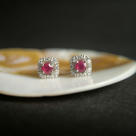 Серебряные серьги с рубином 1.045ct