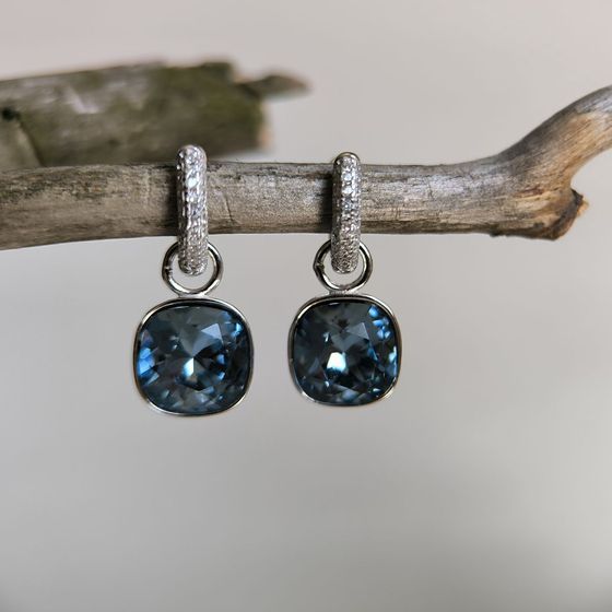 Silver Earrings with Fianites