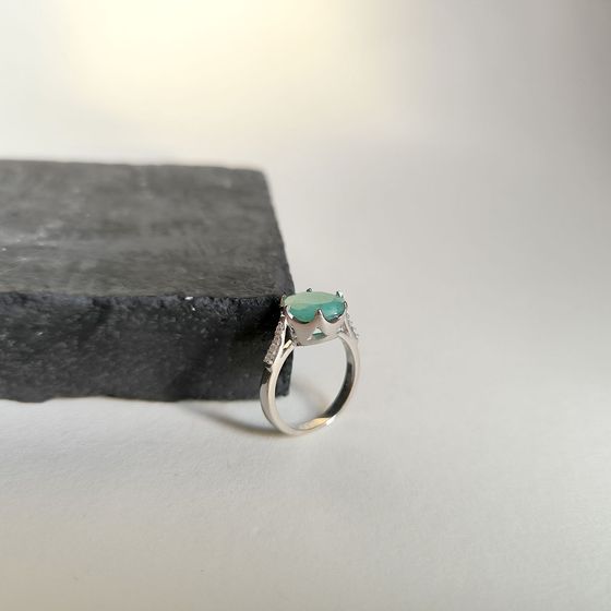 Silver ring with emerald