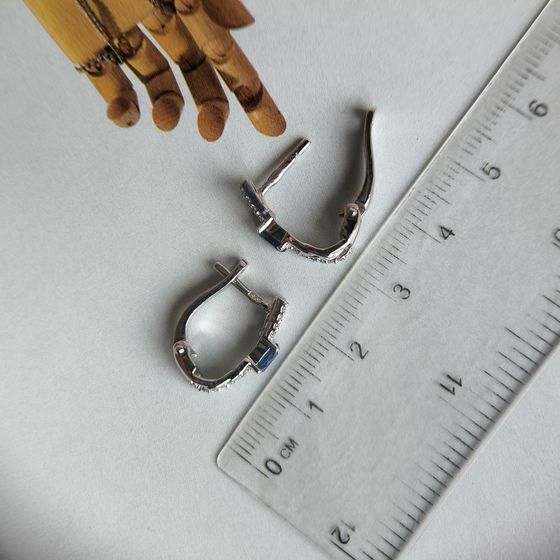 Silver earrings with sapphire nano 0.638ct