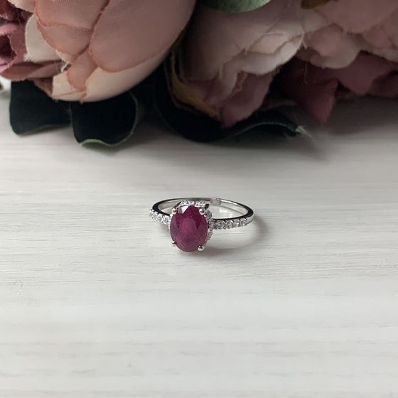 Серебряное кольцо с рубином 2.633ct