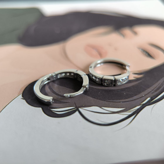 Серебряные серьги с фианитами