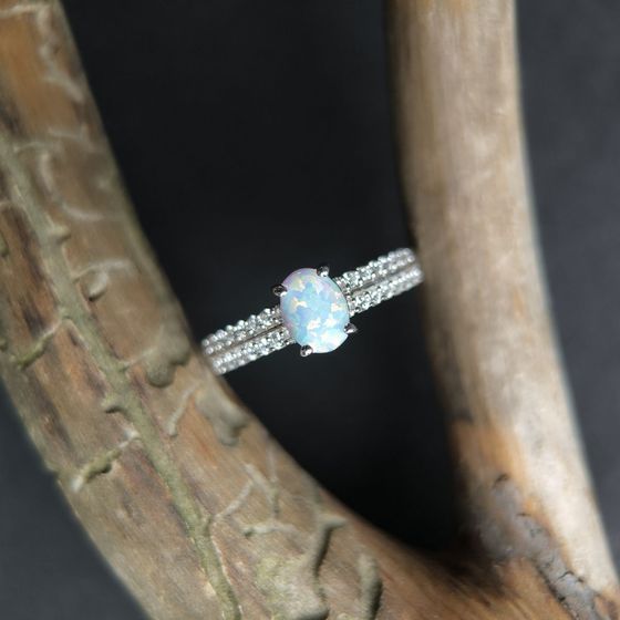 Серебряное кольцо с опалом 0.652ct