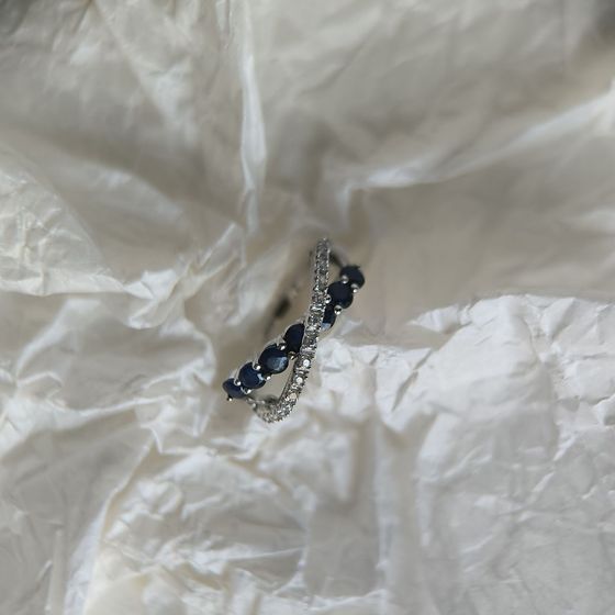 Sterling silver ring with sapphire 1.465ct, phianites
