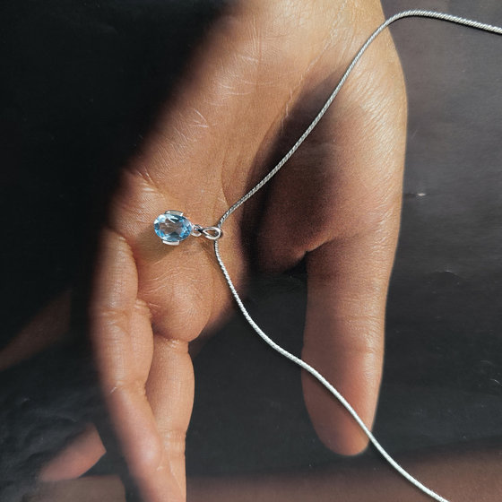 Серебряная подвеска с топазом 1.442ct