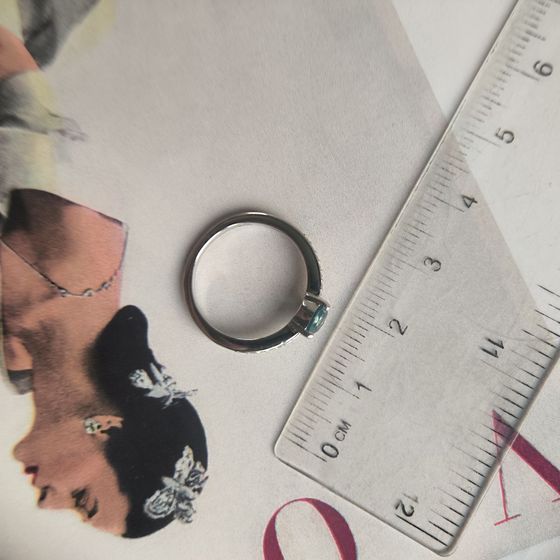 Серебряное кольцо с топазом Лондон Блю 0.556ct