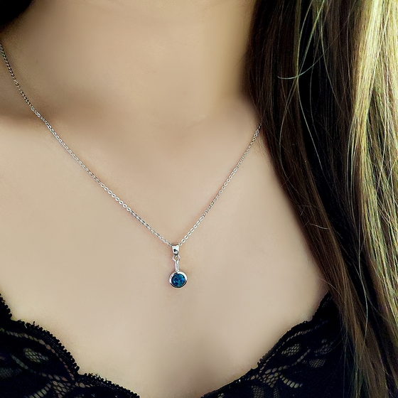 Серебряная подвеска с опалом 0.3ct