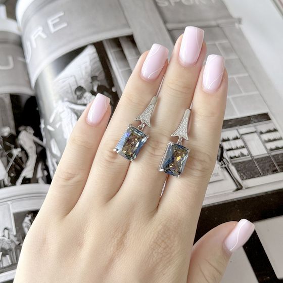 Срібні сережки з містик топазом 24.12ct