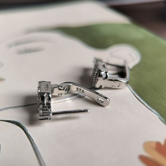 Silver Earrings with Fianites