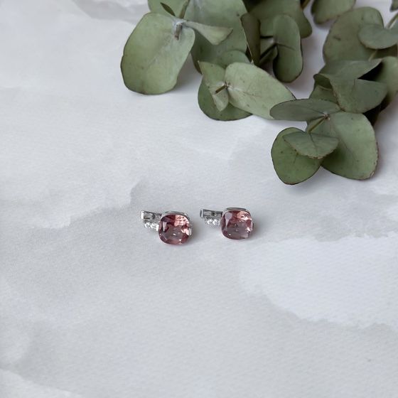 Серебряные серьги с султанитом 5.671ct