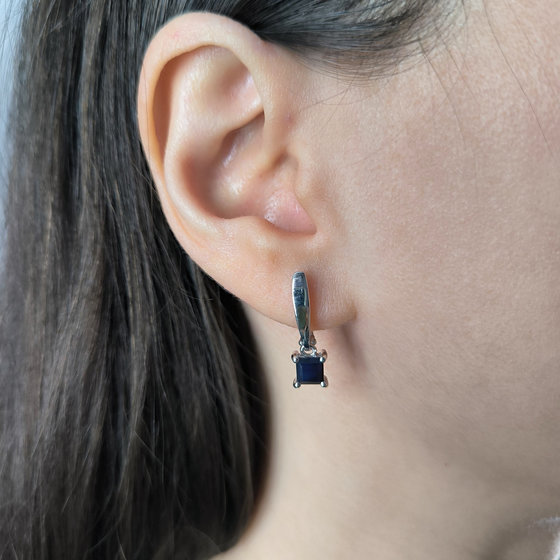 Silver earrings with sapphire 1.528ct