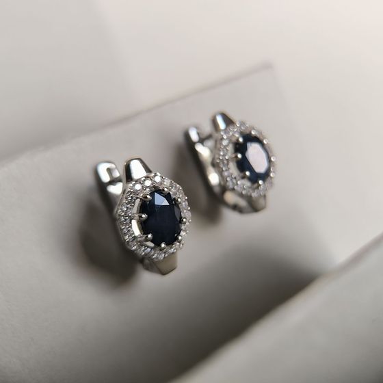 Sterling silver earrings with sapphire 4.21ct, pave diamonds