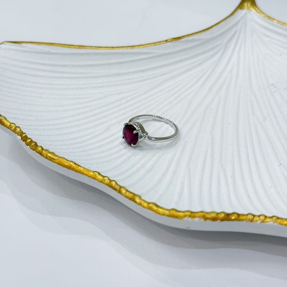 Серебряное кольцо с рубином