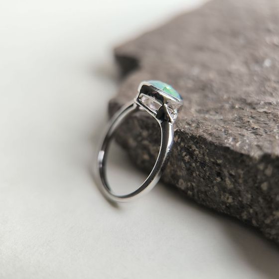 Silver ring with mystic topaz 0.85ct