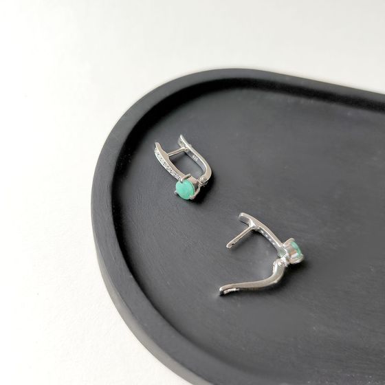 Серебряные серьги с изумрудом 1.192ct, фианитами