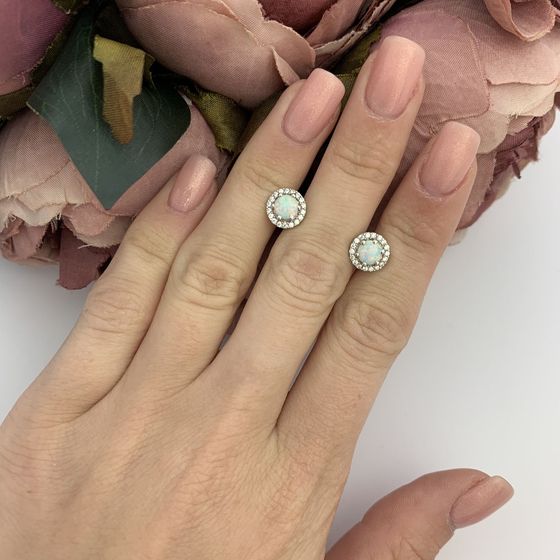 Серебряные серьги с опалом