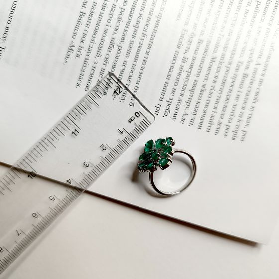 Silver ring with agate