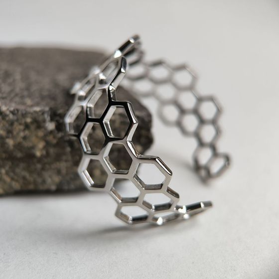 Серебряный браслет без камней