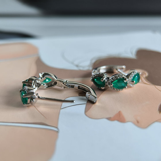 Серебряные серьги с агатом 3.001ct