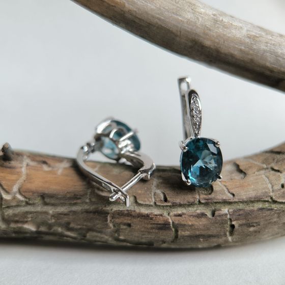 Серебряные серьги с топазом Лондон Блю