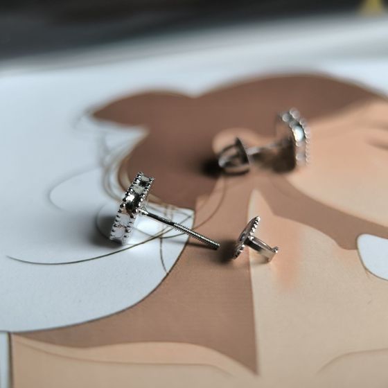 Серебряные серьги с малахитом