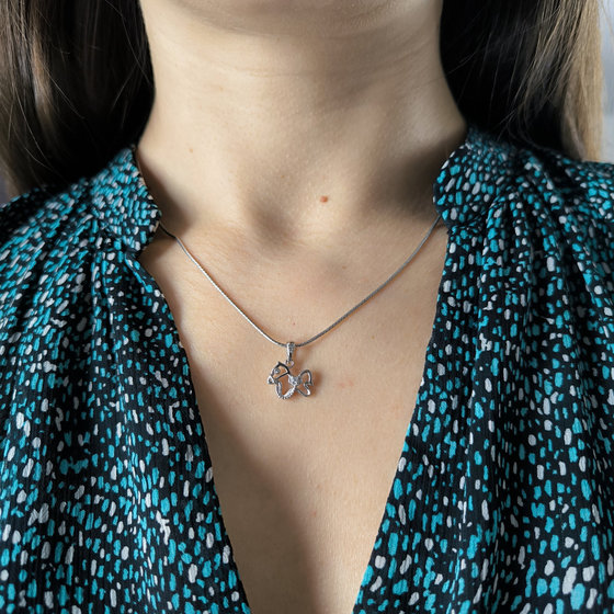 Серебряная подвеска с фианитами